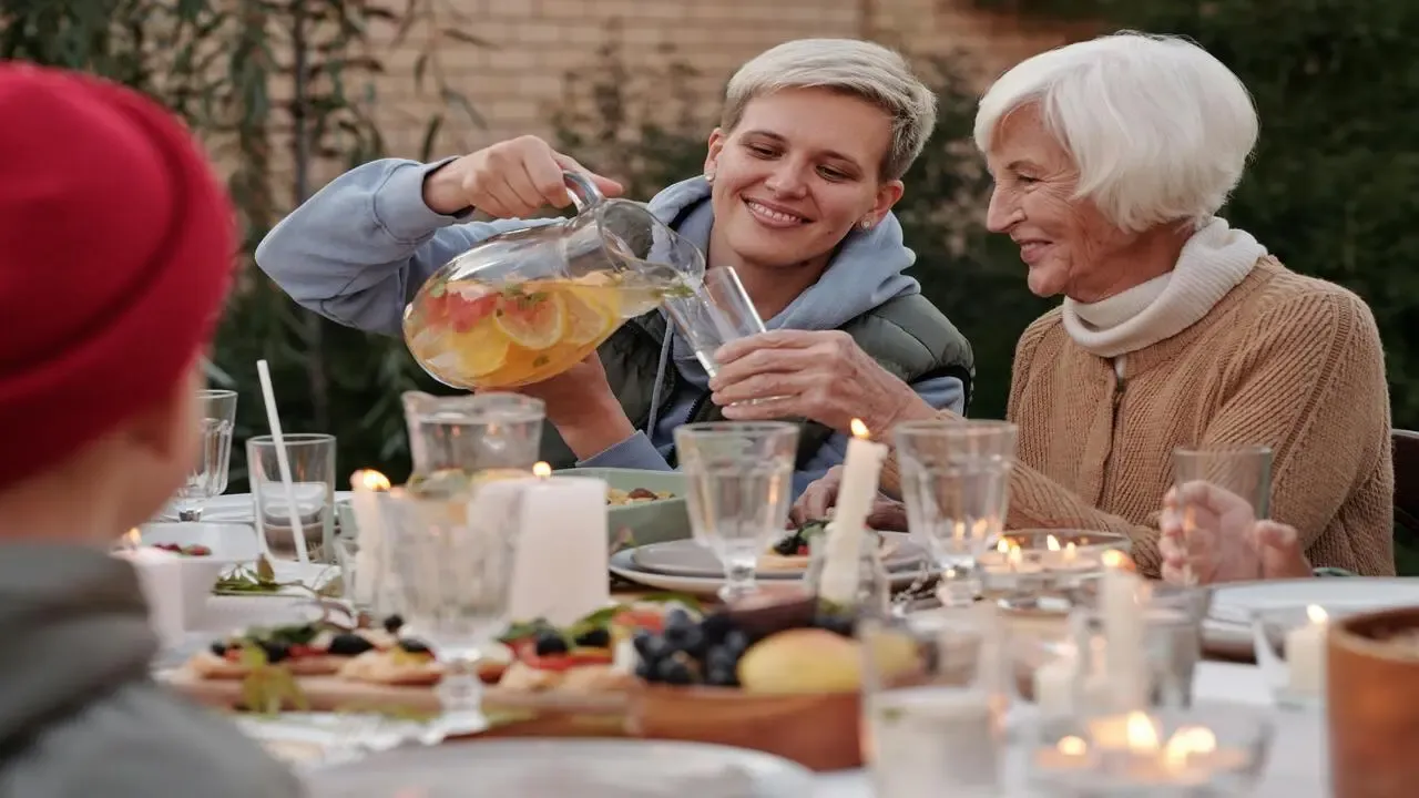 Nutrition for Healthy Aging: What Older Adults Need to Stay Strong & Energized