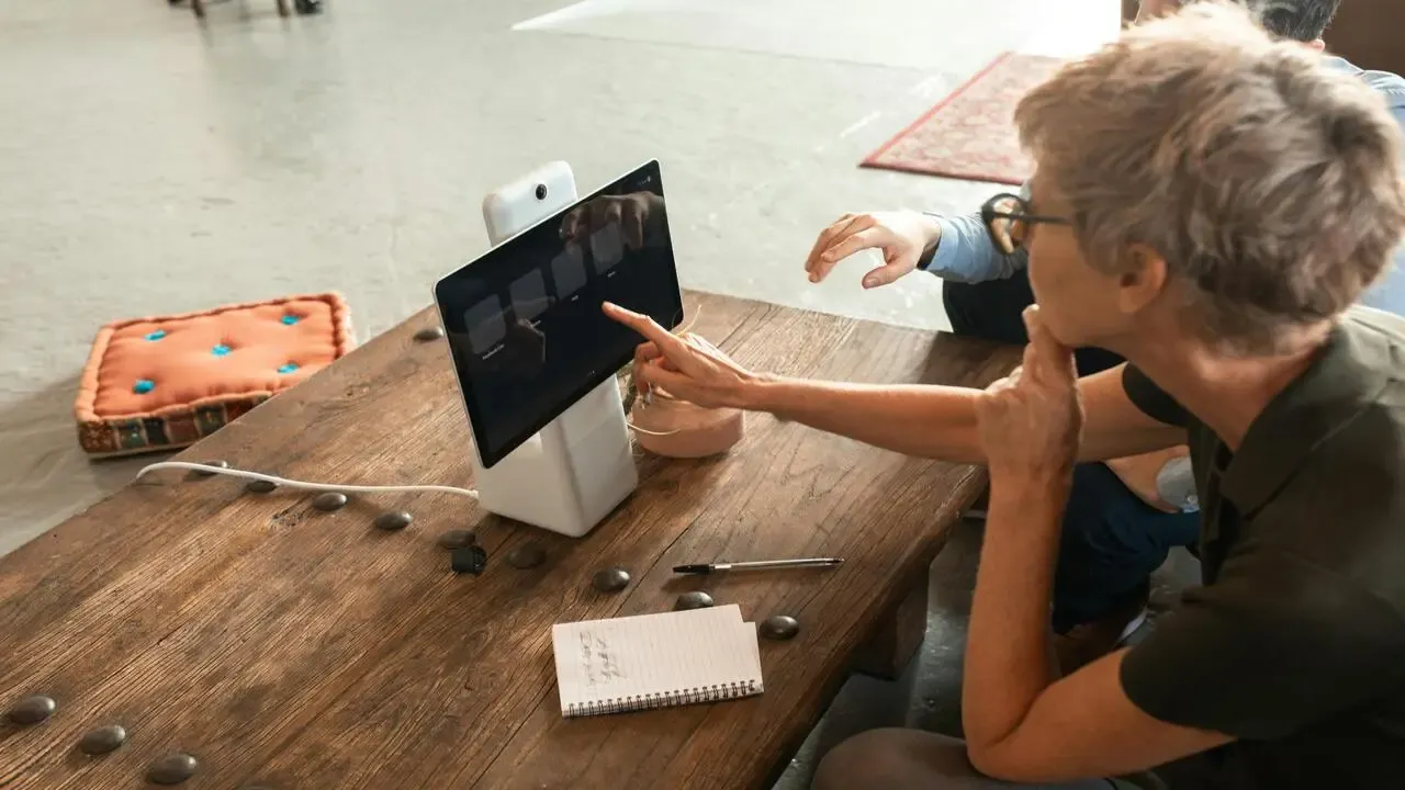 Creative and Brain-Healthy Hobbies for Seniors